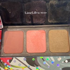 Limelife blush palette